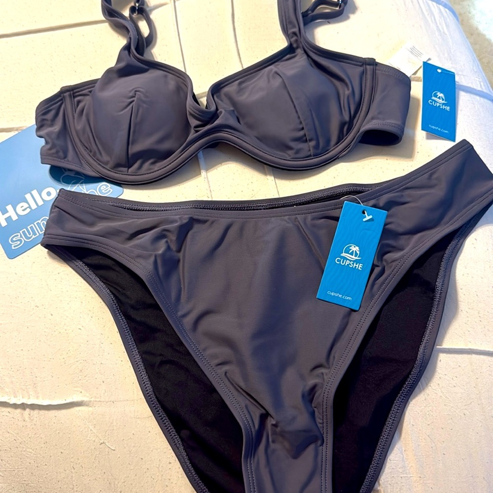 Brand new CUPSHE bikini